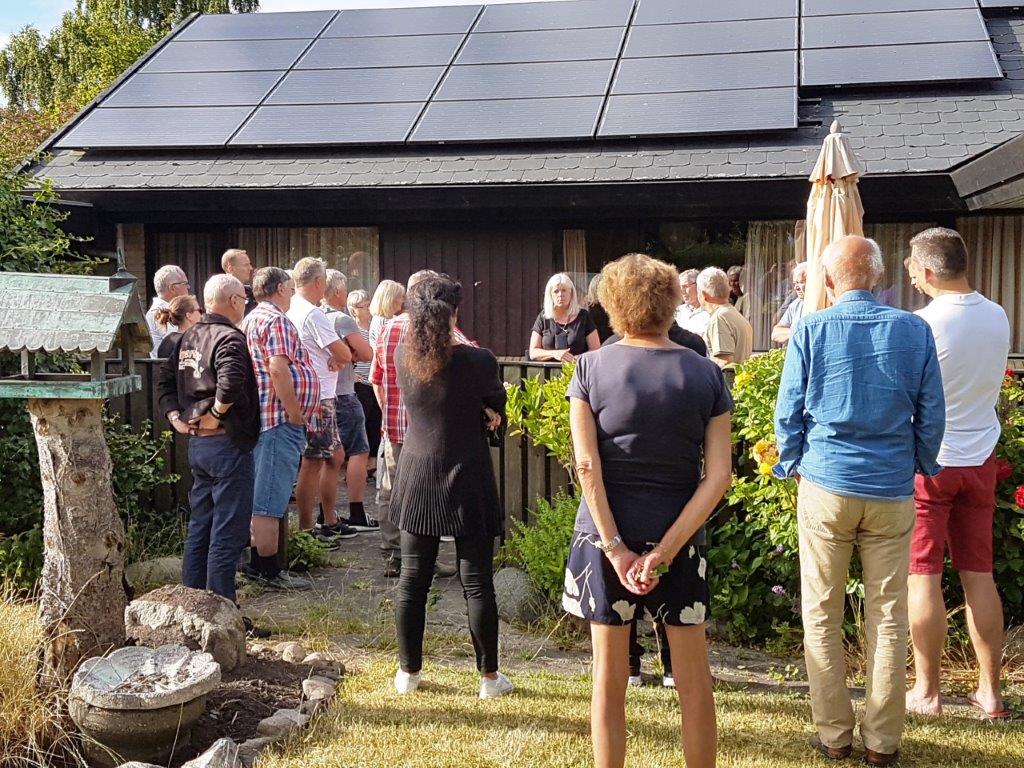 Tryghedsvandring i et villakvarter - Dines Bog